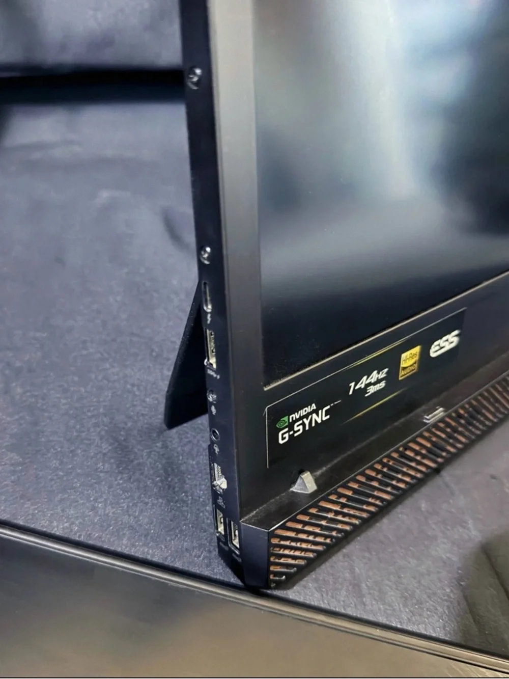 RARE!* ROG ASUS MOTHERSHIP GZ700GX 17.3